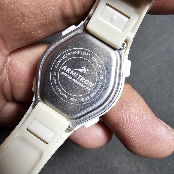 Armitron Pro Sport MS063 Ladies Digital Analog Sports Watch Working shows signs - Picture 8 of 9